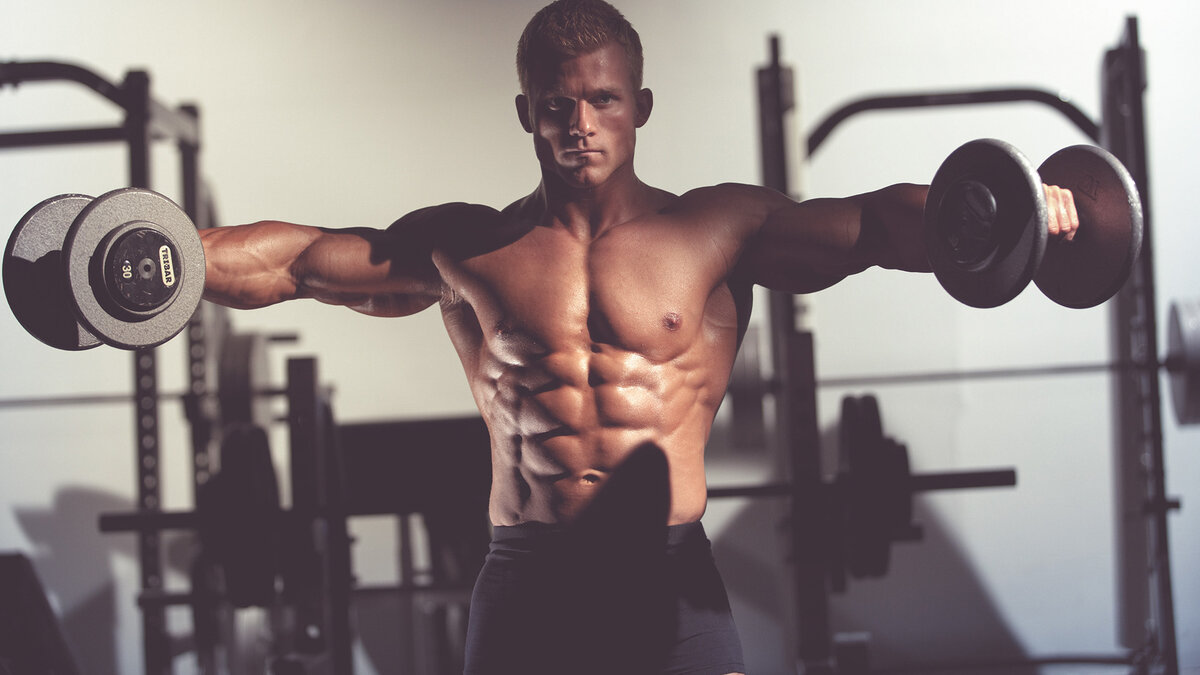 Рослый спортсмен