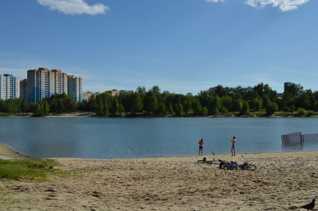 Озера нижнего новгорода. Парковое озеро в Нижнем Новгороде Автозаводский район. Озеро земснаряд Нижний Новгород Автозаводский район. Парк 777 Нижний Новгород озеро. Озеро земснаряд Нижний Новгород.