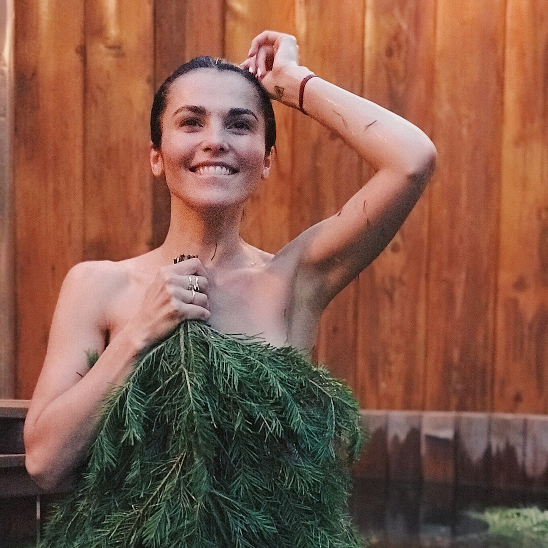 фото со странички satikazanova