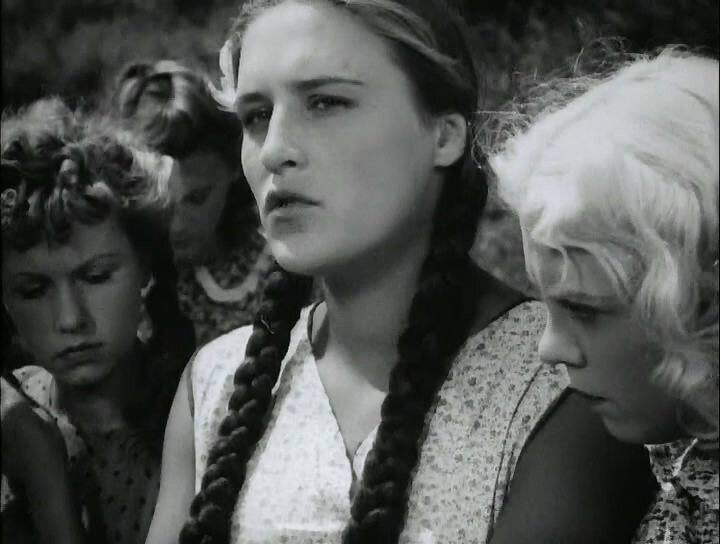 Нонна Мордюкова в "Молодой гвардии"