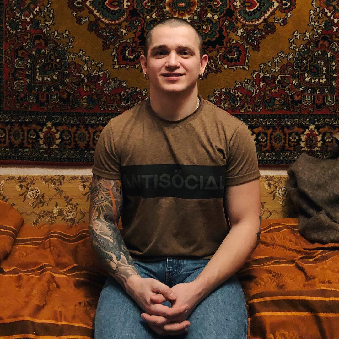 Где сейчас дед. Андрей дед скинхэд. Андрей дед скинхед. Александр Шитов Шульц. Шульц скинхэд Тесак.