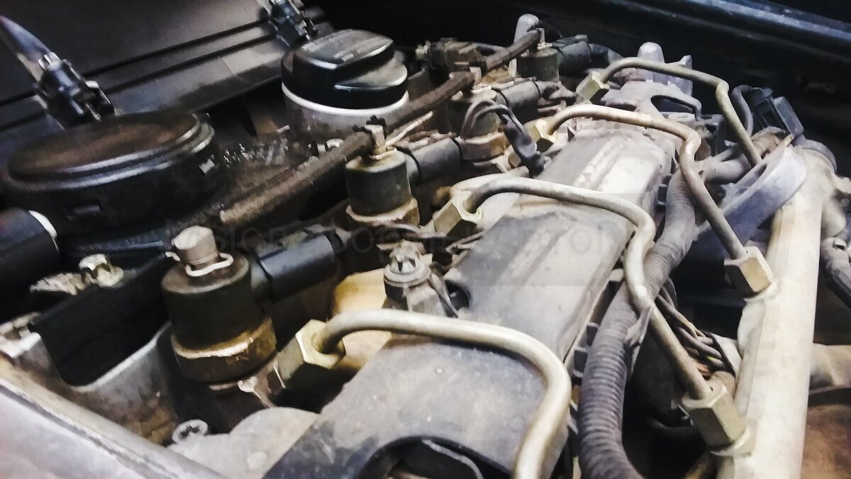 Дизельный двигатель Mercedes Benz M611