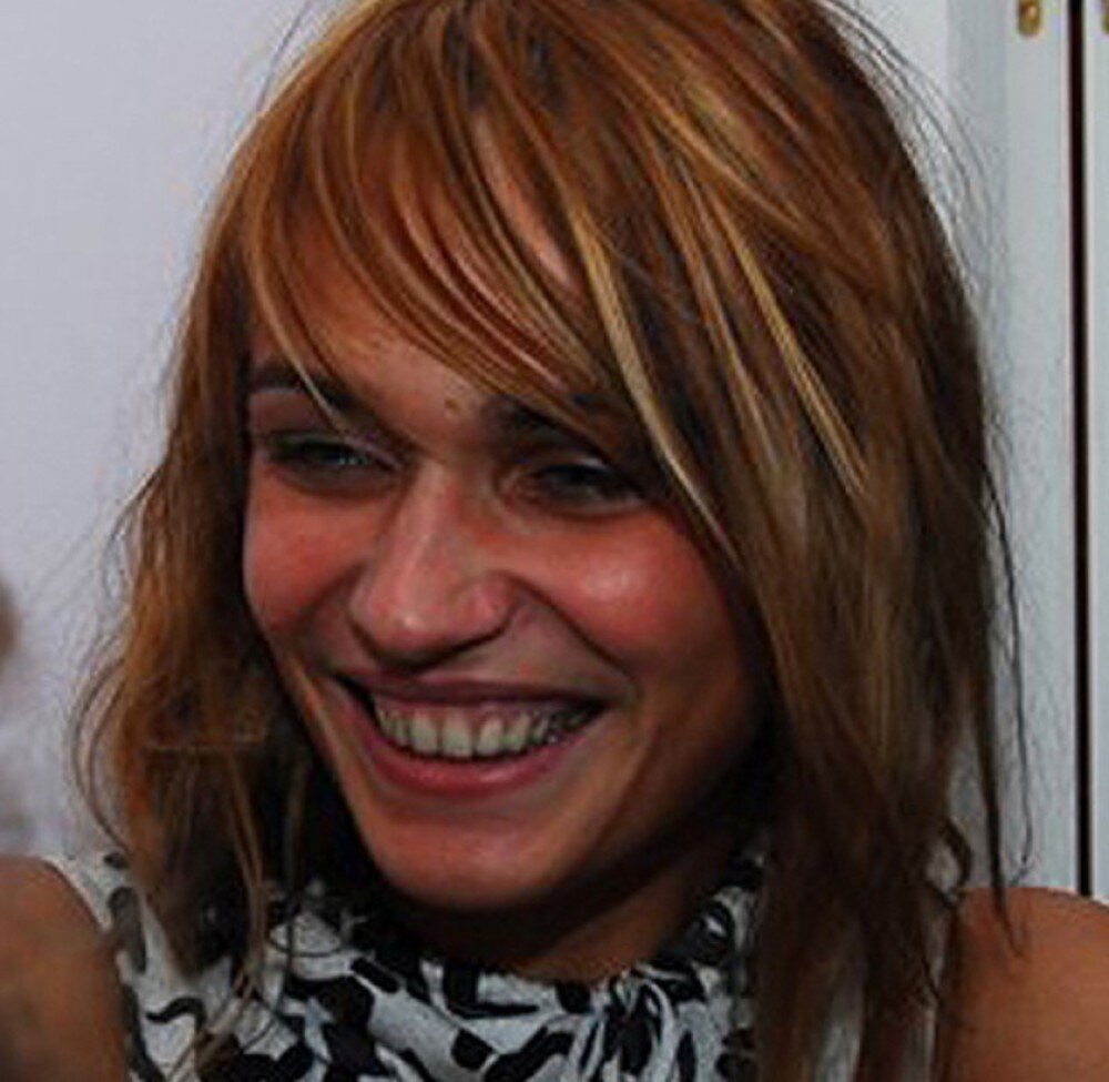 "Я раньше, кажется, моложе и лучше, кажется, была..." (фото из сервиса Яндекс.Картинки)