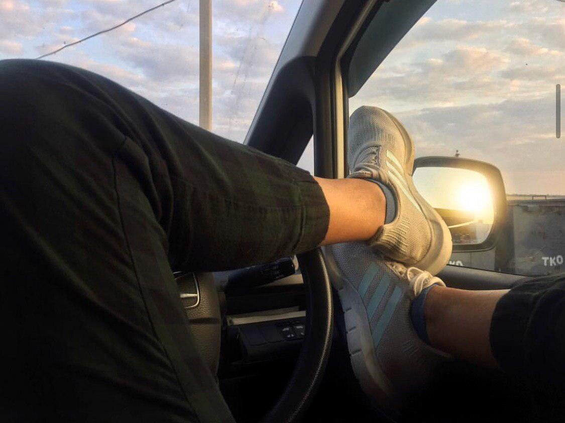 Спим на како-то заправке. Автор фото Седова Анастасия