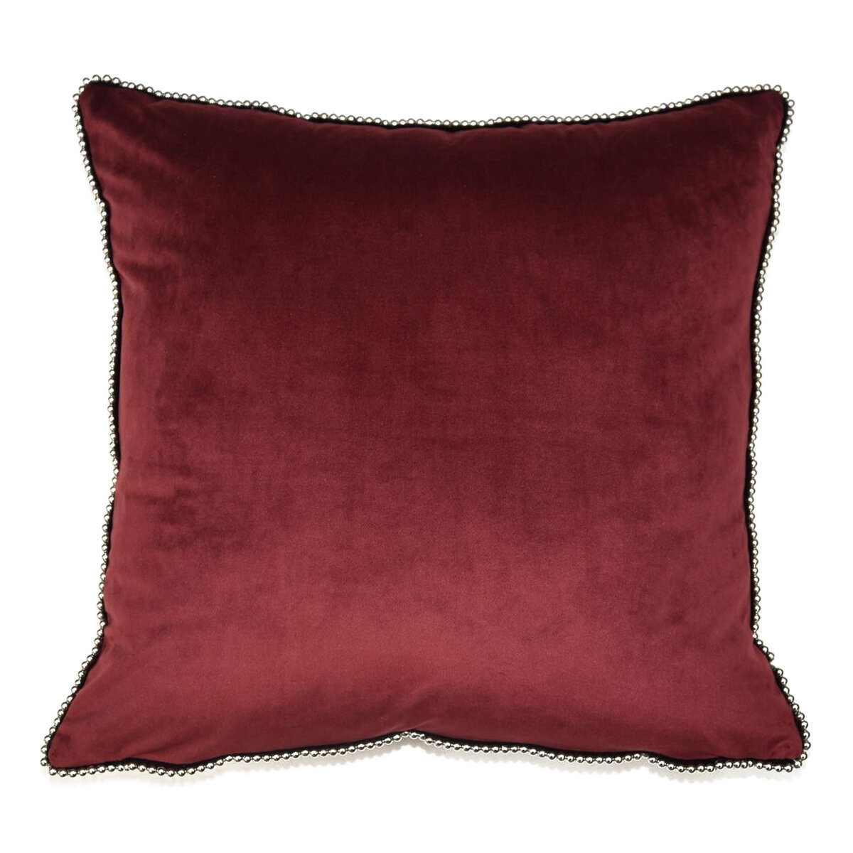 Яркие подушки, вазы, фигуры 