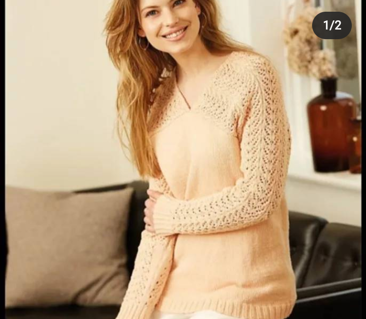 Пуловер с ажурными рукавами