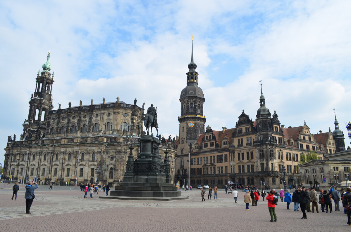 Одна из моих первых статей была посвящена Дрездену... Фото автора