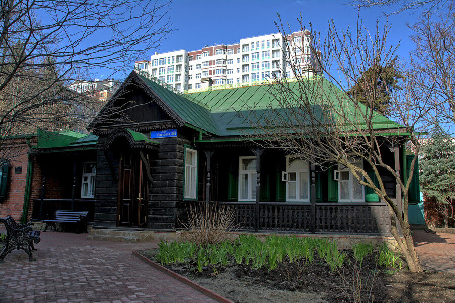 Дом Якова Герасимовича Кухаренко. В настоящее время Литературный музей Кубани.