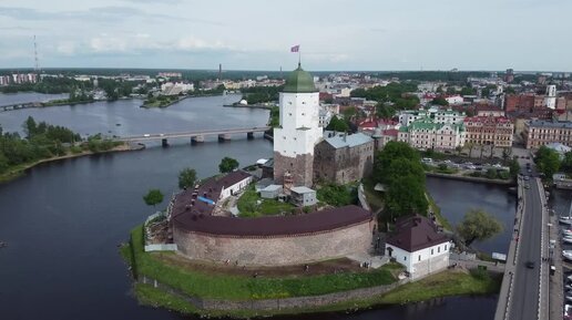 Ремонт выборга. Выборг Питер. Город под Питером Выборг. Питер Выборг на машине. Куда сходить в Питере Выборг.