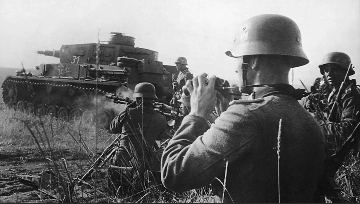 Военно фашистские захватчики. Солдаты вермахта 22 июня 1941. Нападение Германии 1941. Фашисты напали на СССР 1941.