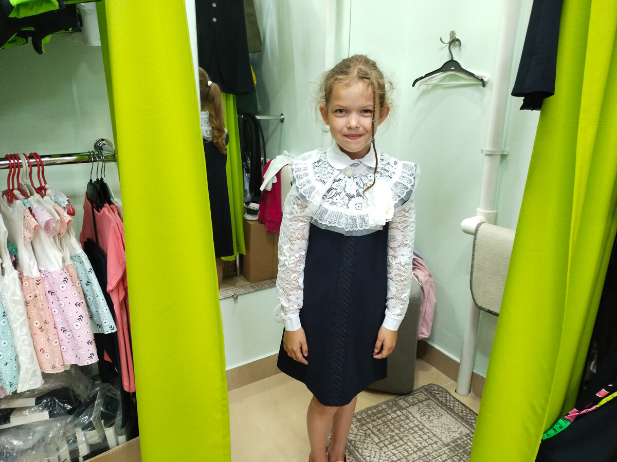 Сарафан 2200 р., Блузка 1100