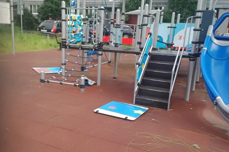     Родителей просят чаще проводить с детьми беседы о поведении в общественных местах. Фото: Администрация Ковдора