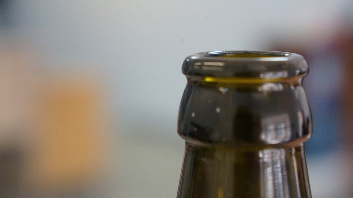     Житель Шахунского округа обвиняется в нелегальной продаже алкоголя и табака. Дело против него уже поступило в районный суд, сообщается на сайте организации.