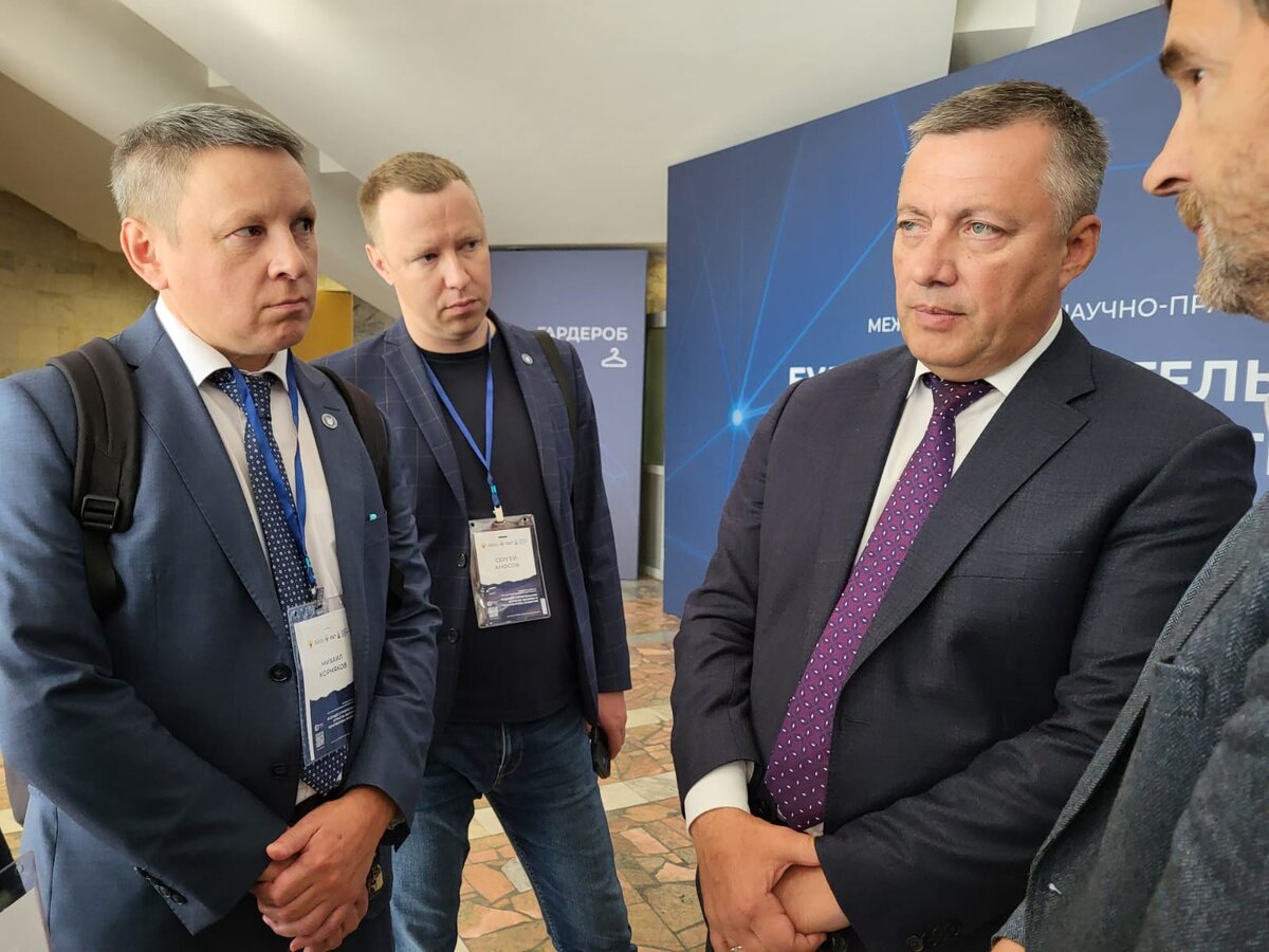 Фото пресс-службы НИУ МГСУ и участников делегации ИРНИТУ 