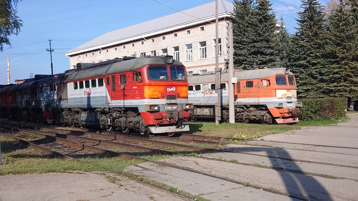 Краснодар калуга поезд. Калуга поселок железнодорожников. Калужскую железнодорожную больницу. Челябинск Калуга поезд. Пожарный поезд Калуга 1 фото.