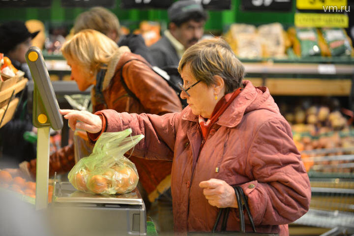 30 процентов расходов среднестатистического жителя столицы идут на продукты. Фото: Наталья Феоктистова, "Вечерняя Москва"