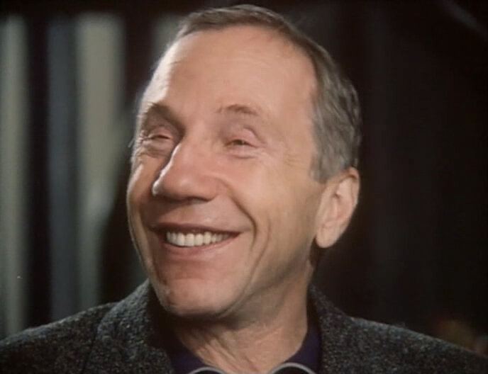 Источник фото: https://www.kino-teatr.ru/kino/acter/m/sov/2221/bio/