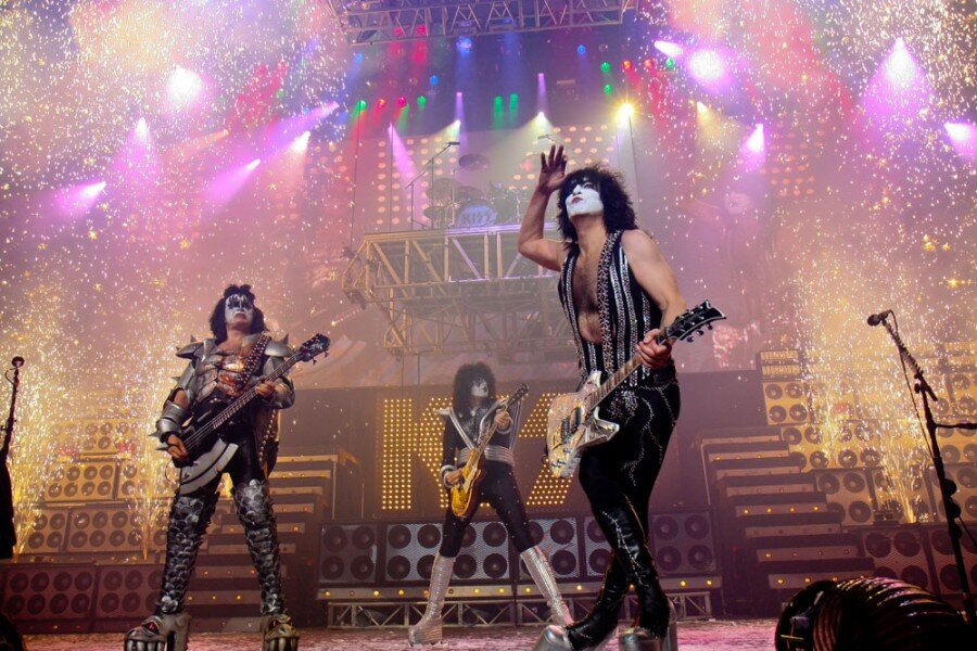 Kiss