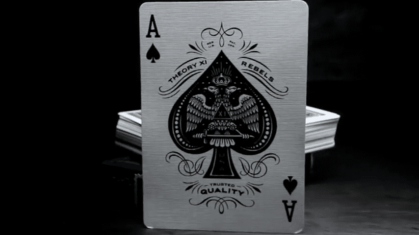 Игральная карта пиковый туз