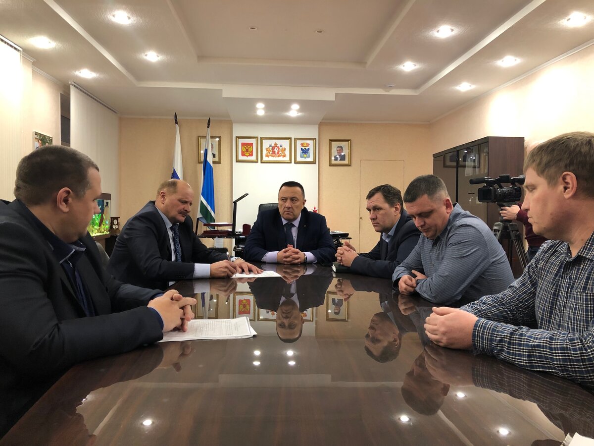 На совещании