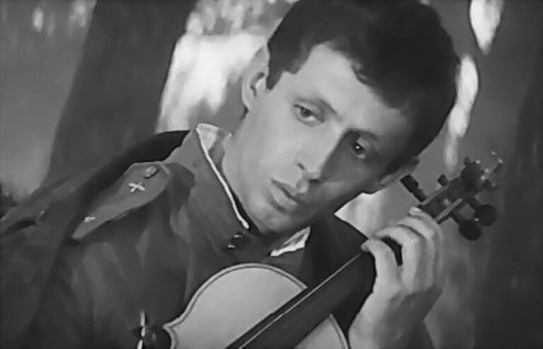 https://www.kino-teatr.ru