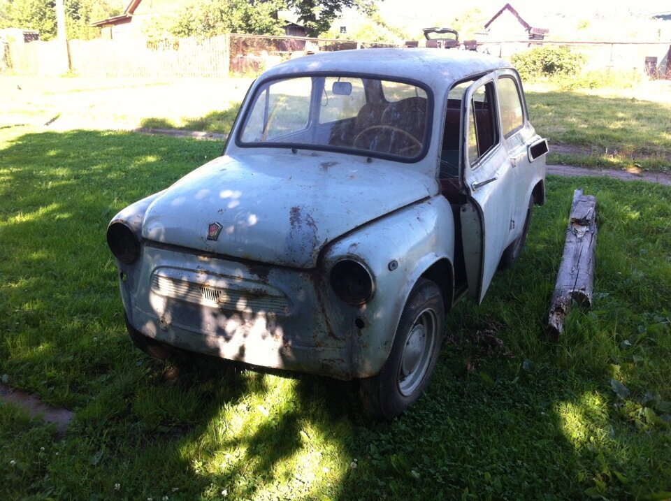 Таким Максим увидел автомобиль в первый раз