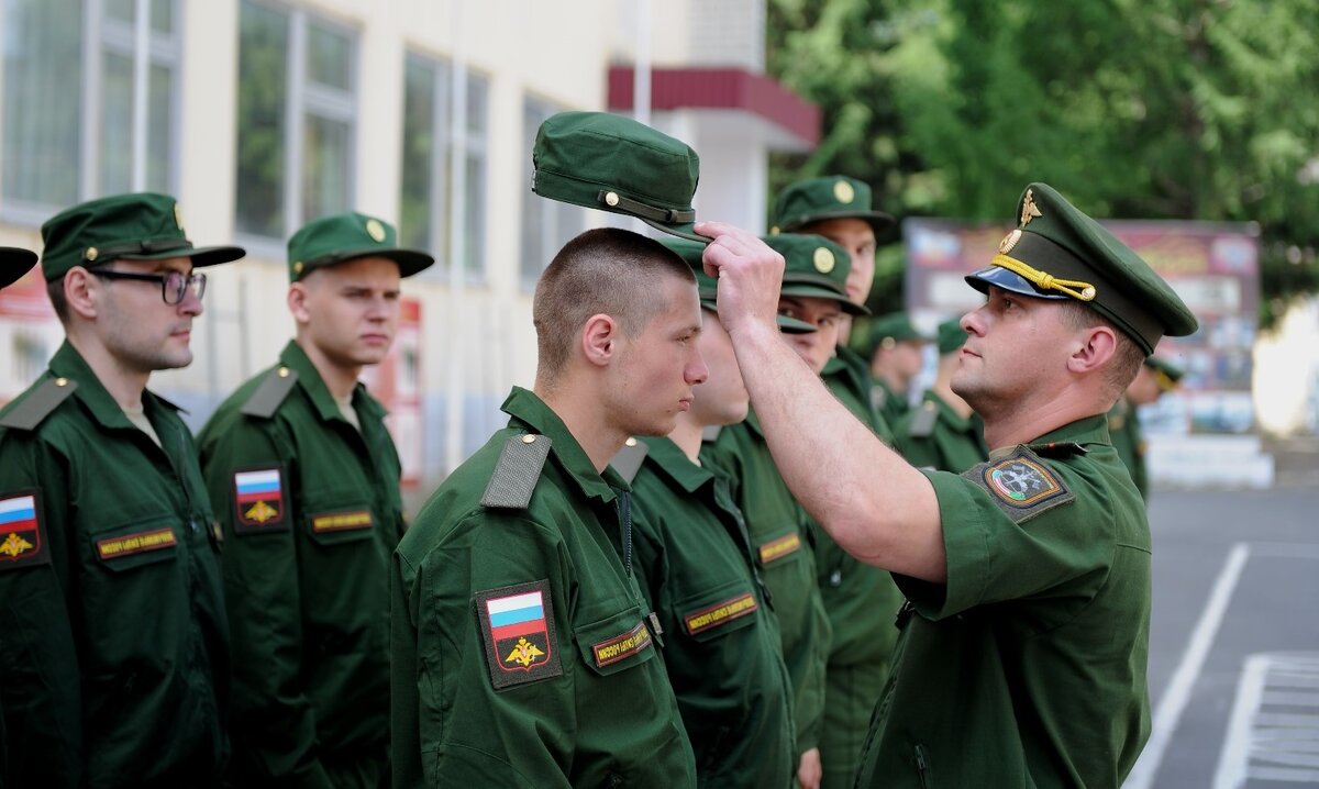 призывники. срочники россии. военная служба. увеличение призывного возраста в рф. весенний призыв 2021 года.