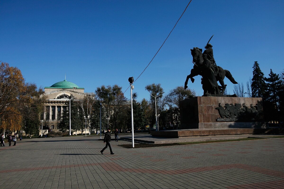 Площадь советов ростов фото