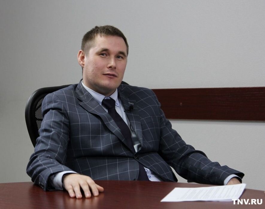 Самый активный и публичный пресс-секретарь Татарстана побывал в гостях интернет-редакции ТНВ и раскритиковал Telegram-каналы и предложил создать сообщество блогеров республики. 