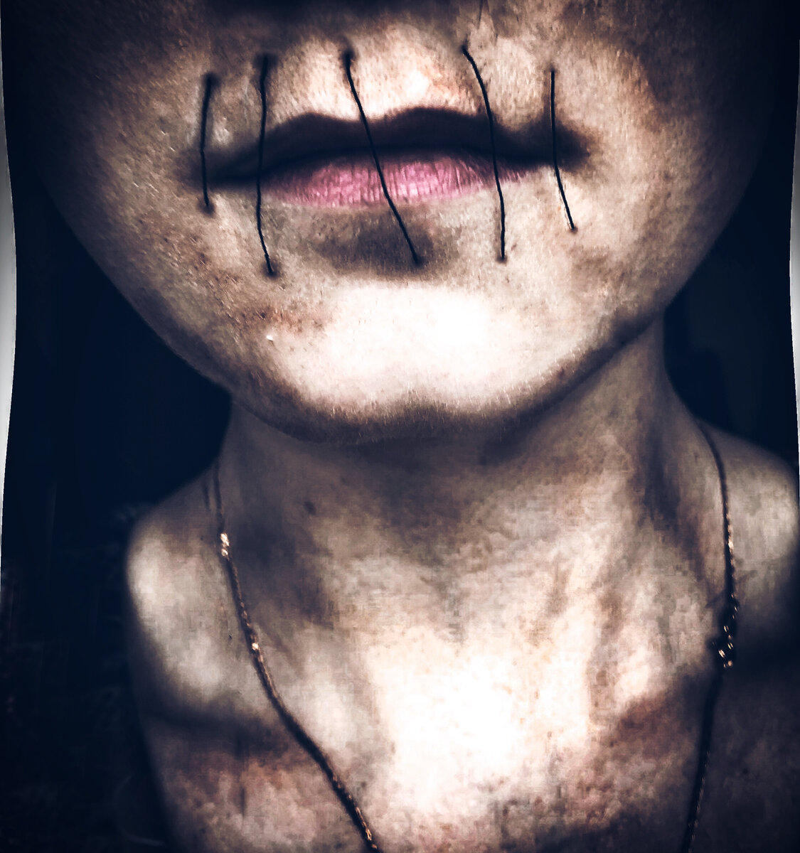 Слова режут сильнее ножа.