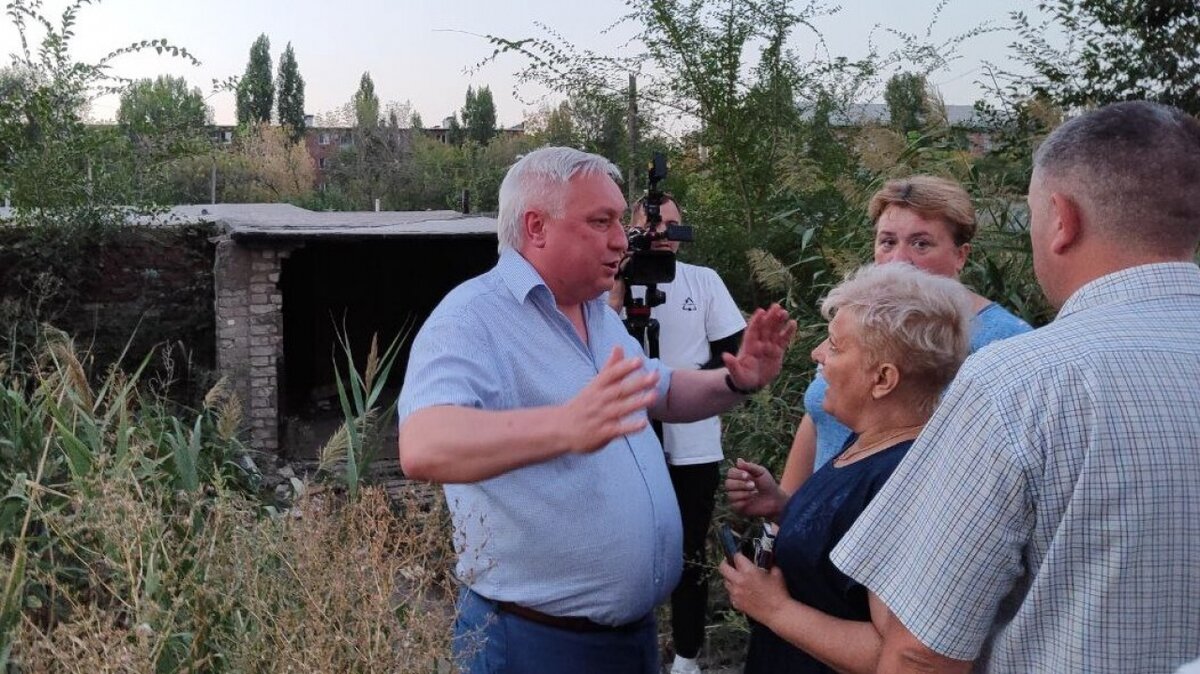    Как детям ходить в школу – после встречи с Плехановым жители Энгельса вспоминали убитую ЛизуНовости Саратова и области – Сетевое издание «Репортер64»