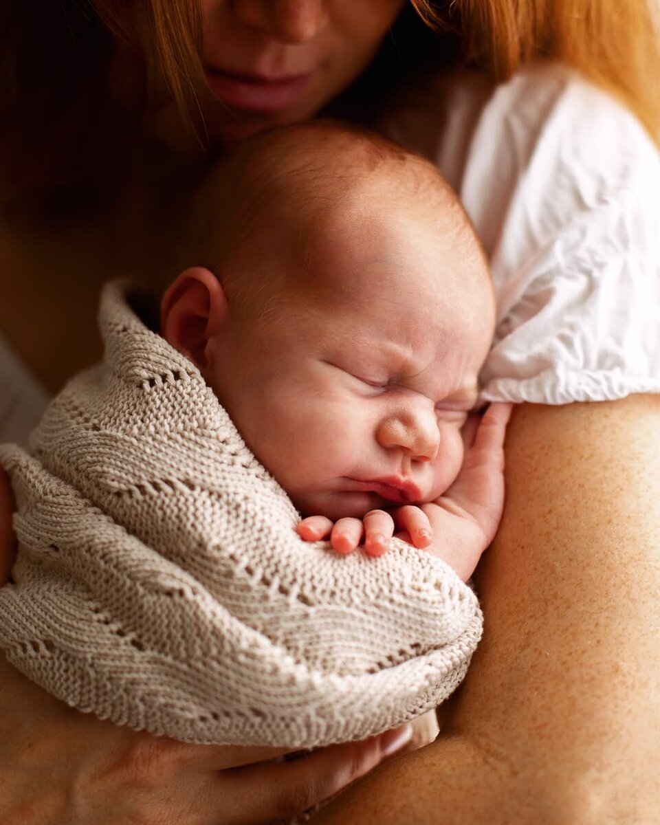 Василисе здесь 1.5 месяца.