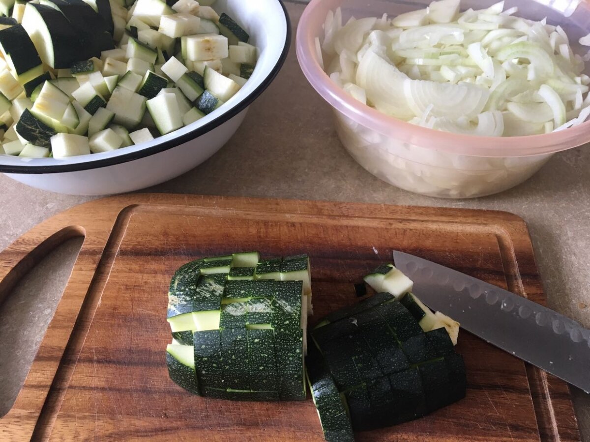 Заготовка на зиму из кабачков "Тещин язык". Фото: ЯкутияМедиа