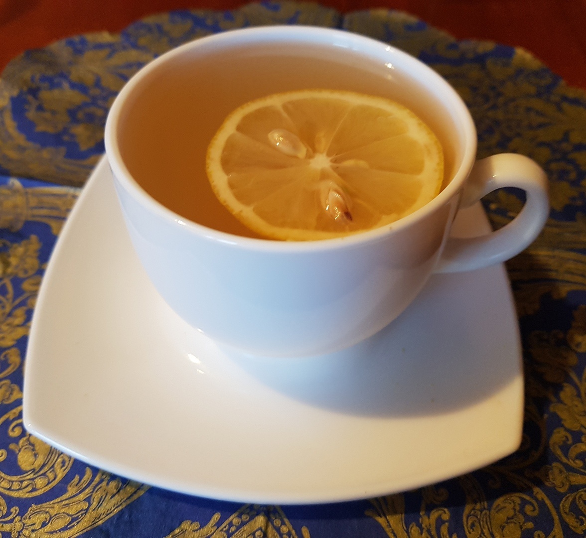 Полезный лимон