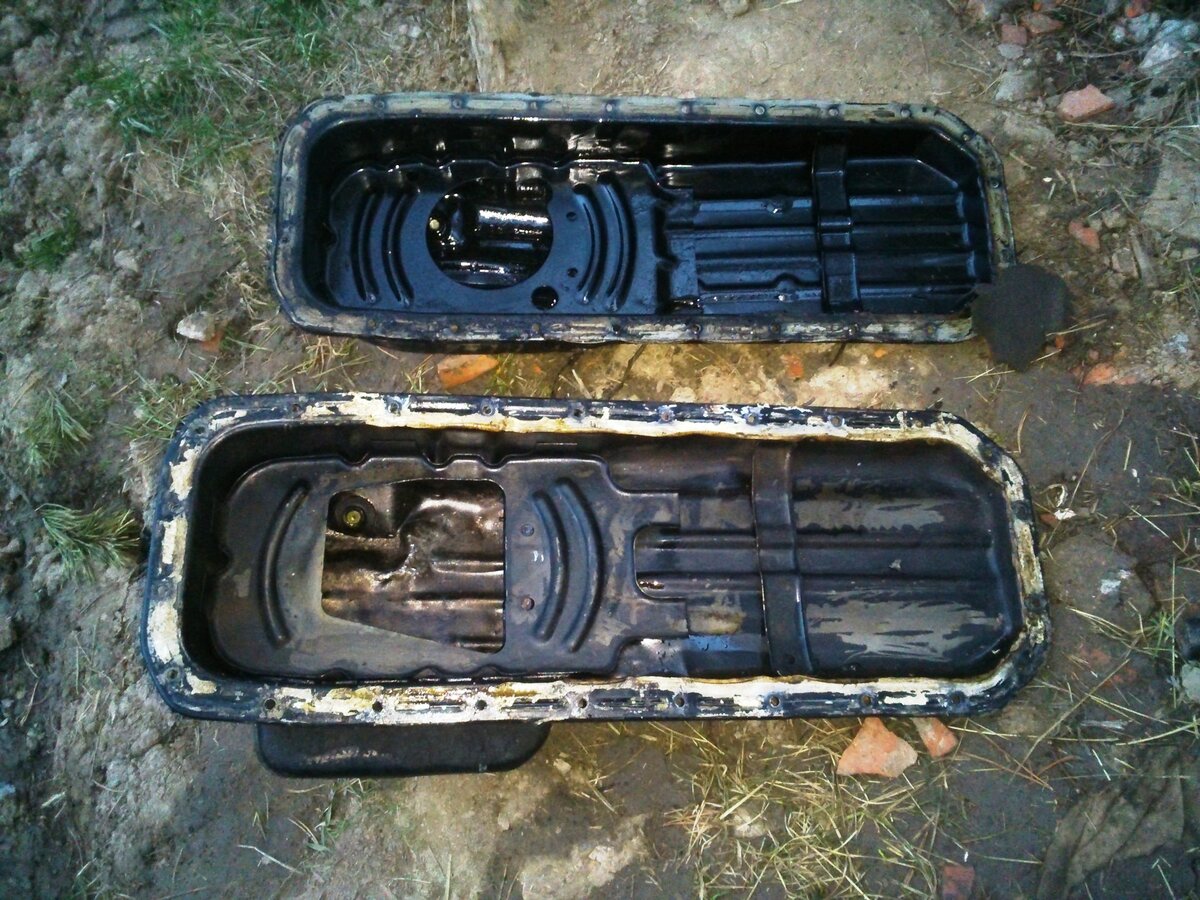 На нижнем поддоне есть даже дополнительная противоотливная секция.