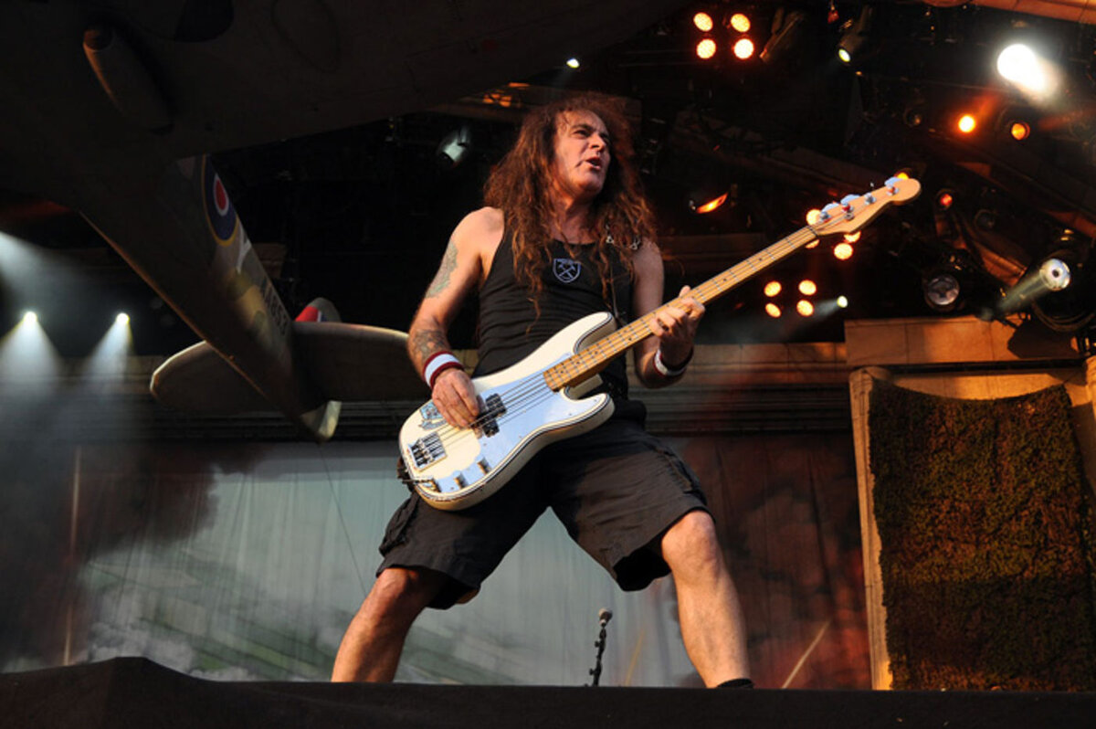 Steve Harris. Источник: https://cdn.antenne.de/thumbs/images/galleries/413638/112155_steveharris_1_lautde.011c6919.jpg