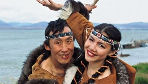 Счастливая семейная пара 