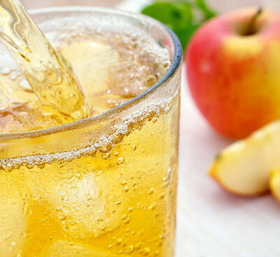 Свежевыжатый яблочный сок: польза. Как приготовить яблочный сок. Диета с яблочным соком