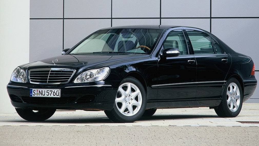 Mercedes-Benz W220