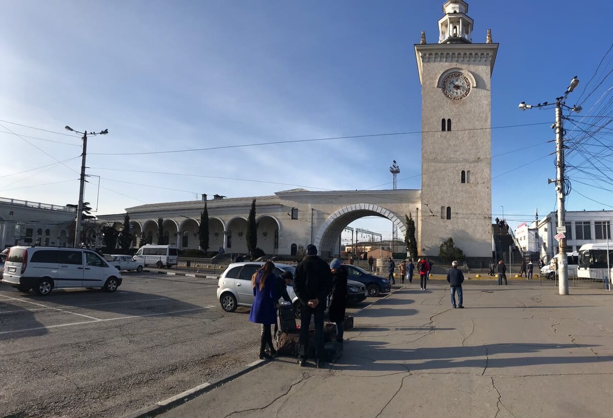 Ж д вокзал симферополь фото