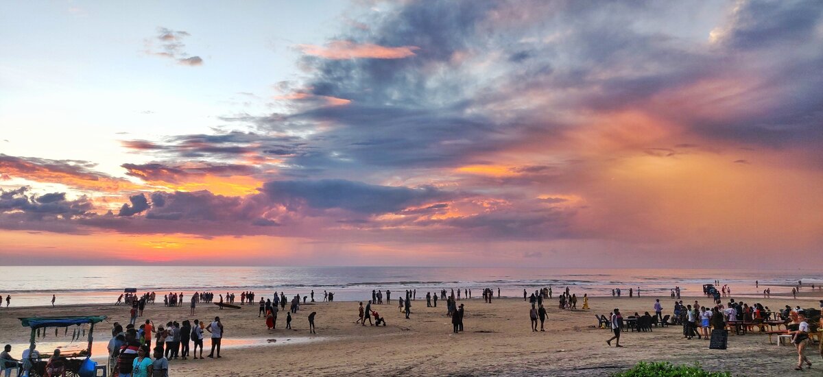 Закат на Бага бич ГОА Индия. Самое начало сезона когда ГОА еще пустой!