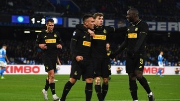 Фото: twitter.com/Inter1. «Интер» одержал выездную победу над «Наполи». Это не позволило «Ювентусу» уйти в отрыв в турнирной таблице чемпионата Италии.
