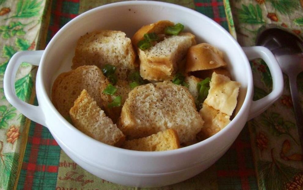 сухарики к чаю. молоки жареные. жареные молоки лососевых. крутоны сухарики. блюда из сухарей.