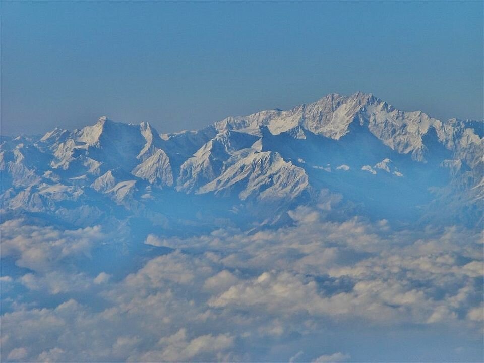 Гималаи текст. Вид на Эверест из Индии. Гималаи фото с самолета.