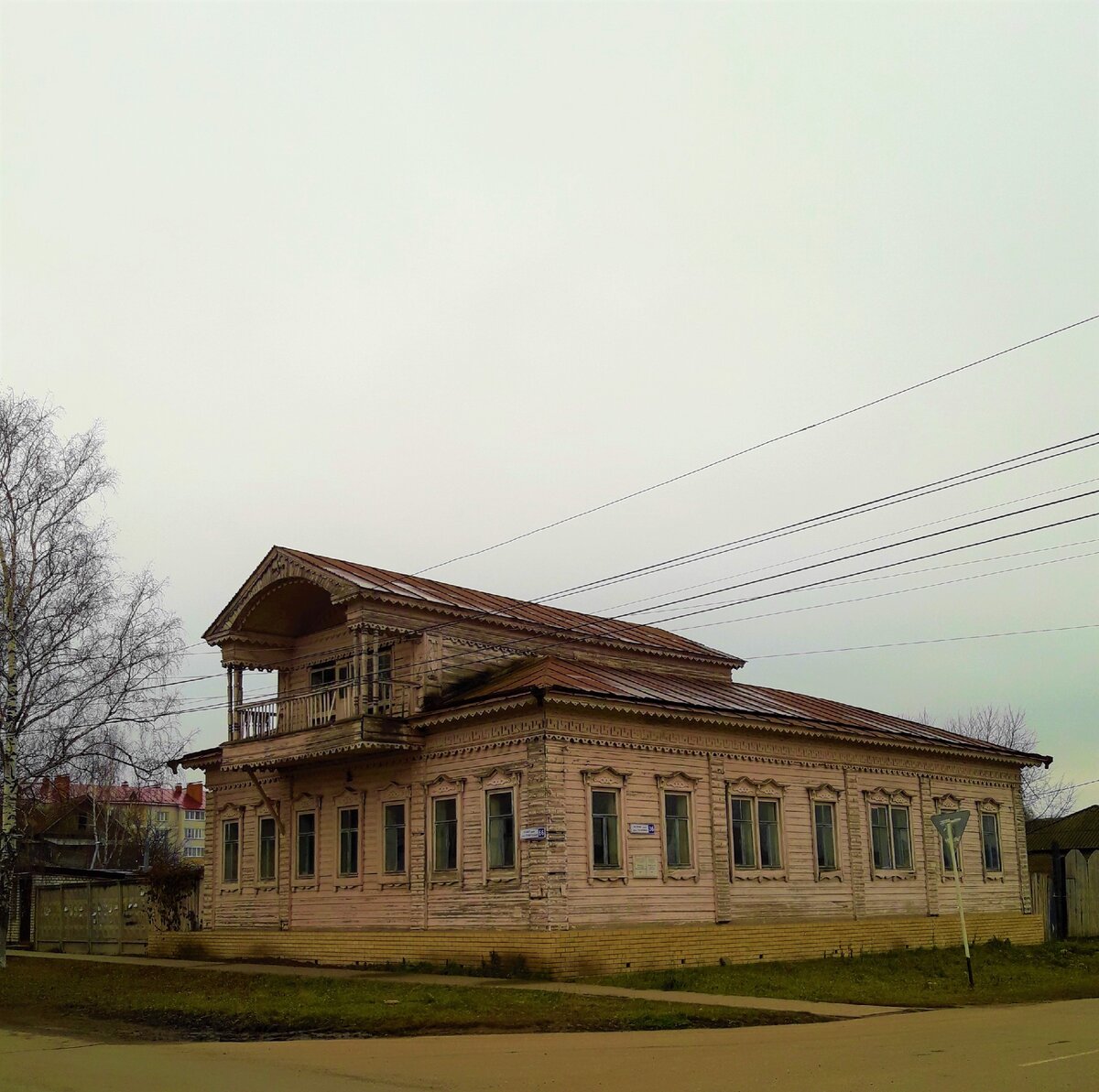 Улице чувашской. Дом купца Курбатова Цивильск. Дом купца Курбатова Толмачева Цивильск. Дом Курбатова в Цивильске. Купцы Чувашии Цивильск.