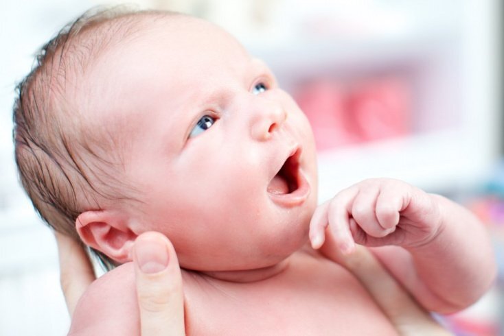 Наследственность - одна из основных предположительных причин появления натальных зубов. фото Shutterstock