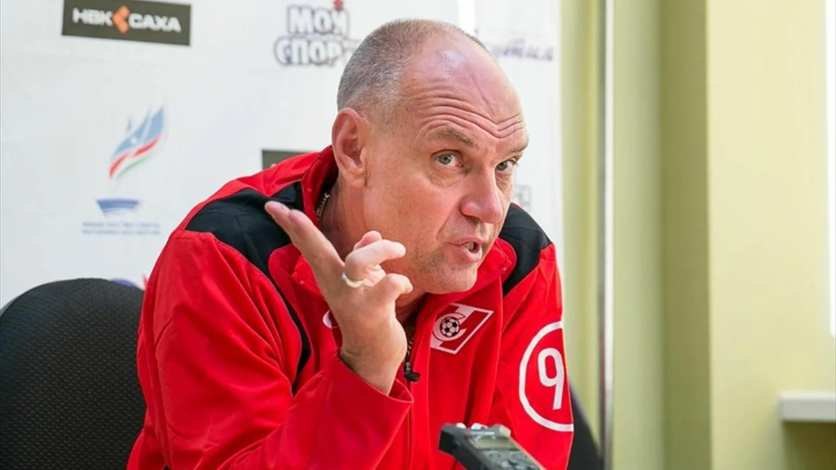 Футбольный эксперт Александр Бубнов. Фото Zen.yandex.tm