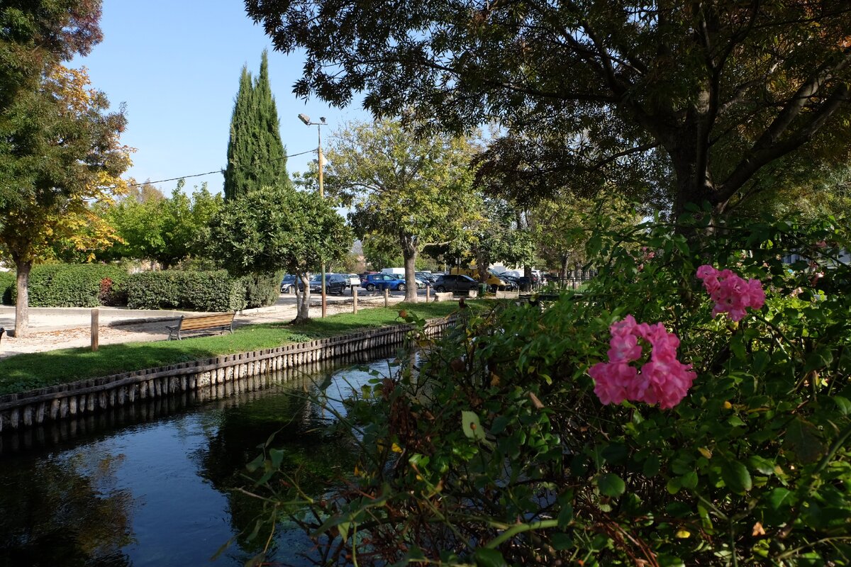 Л’Иль-сюр-ла-Сорг  Франция  Прованс