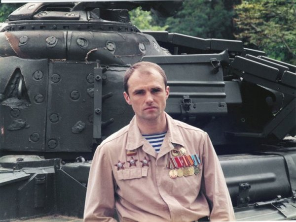 Якута Олег Алексеевич, 1964 года рождения, уроженец г. Минска, кавалер трёх орденов «Красная Звезда».