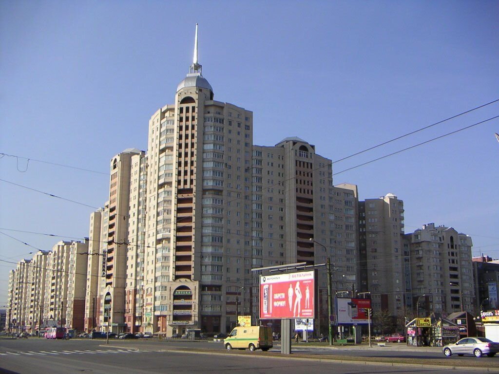 Здание на Богатырском проспекте д.2